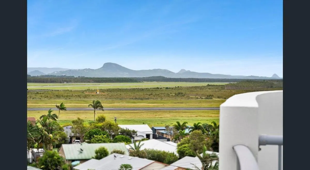 Rooftop Apartment - Heated Pool & Beach Access Marcoola